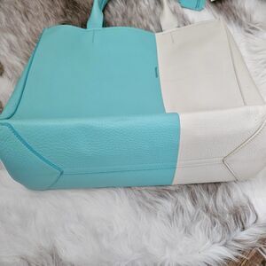 WALLACE 22 BAG TIFFANY BLUE CALFSKIN